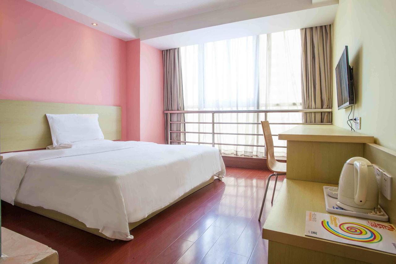 7Days Inn Changchun Renmin Avenue Pingquan Road Экстерьер фото