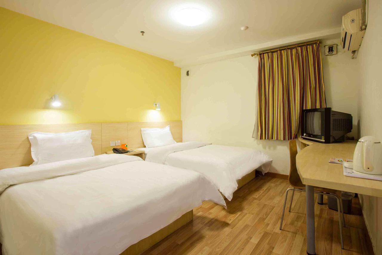 7Days Inn Changchun Renmin Avenue Pingquan Road Экстерьер фото